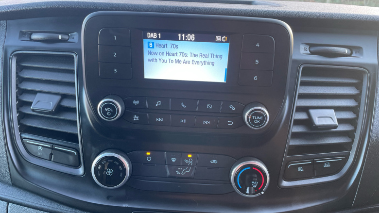 Ford Transit Custom 300 L1 Diesel Fwd 2.0 EcoBlue 105ps Low Roof Leader Van